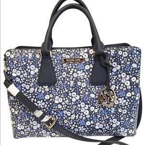 ☀️🦋🌸Micheal Kors Saffiano Leather Large Satchel